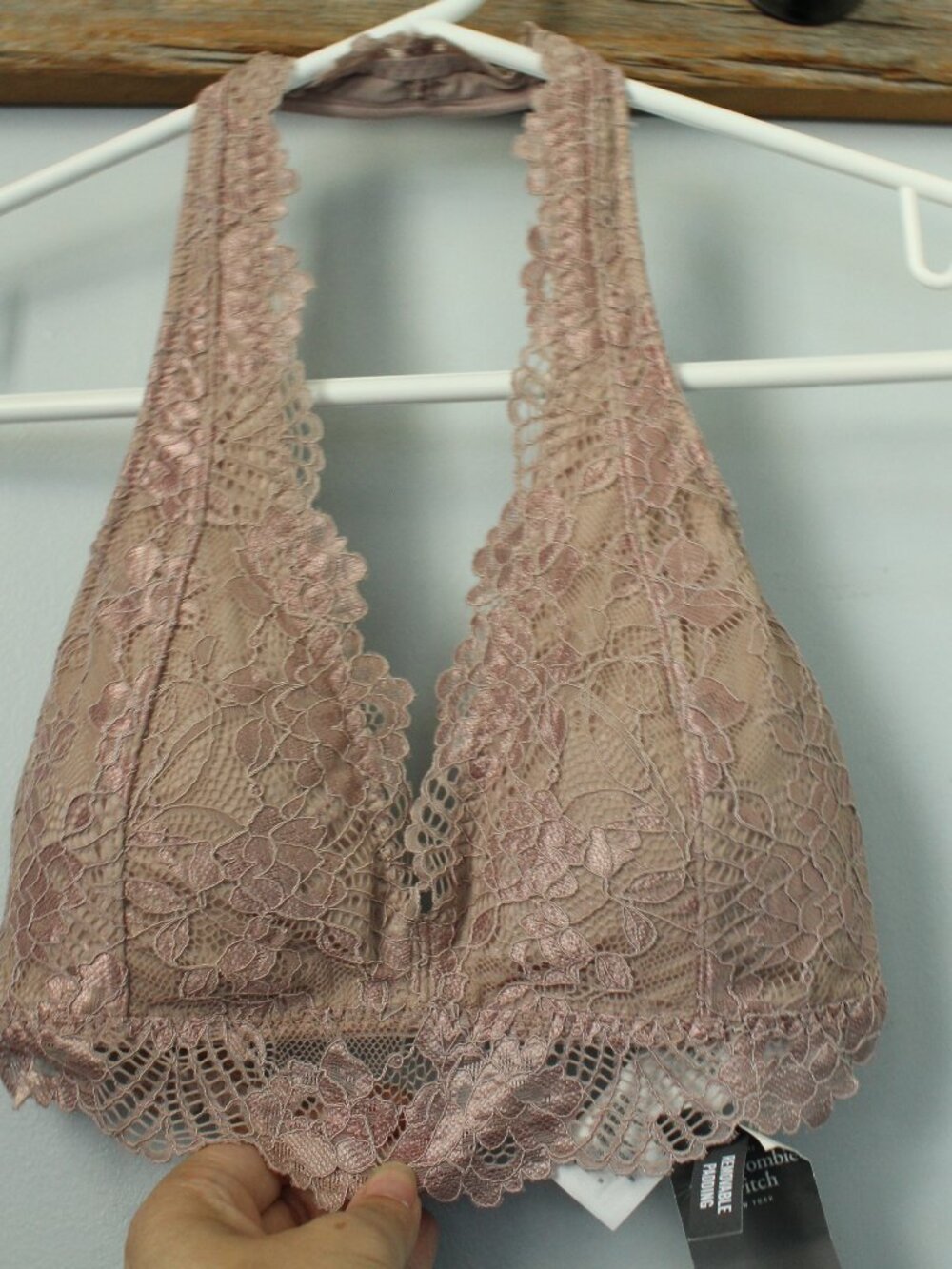 Abercrombie & Fitch Size XS Halter Lace Bralette